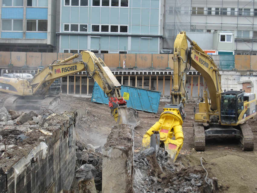 Anh Đức chuyên thi công phá dỡ công trình xây dựng cũ tại Hà Nội